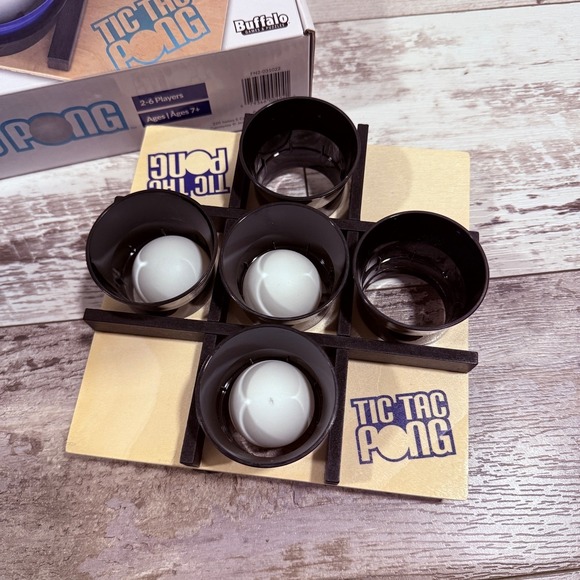 Buffalo Games Tic‎ Tac Pong - Picture 3 of 4